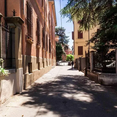 ゲストハウス Casa San Vitale ボローニャ